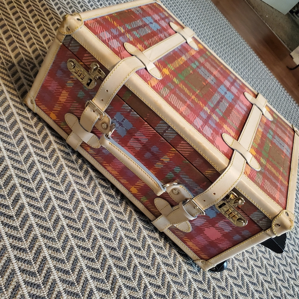 COPY - Rare Dooney & Bourke trunk style luggage!